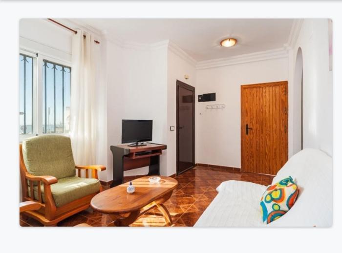 Casa Loli Apartment โกนิล เด ลาฟรอนเตรา ภายนอก รูปภาพ