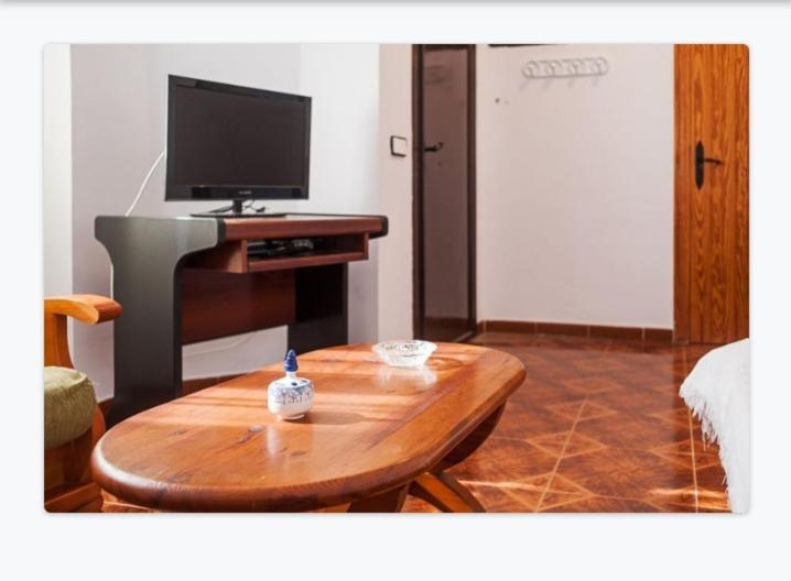 Casa Loli Apartment โกนิล เด ลาฟรอนเตรา ภายนอก รูปภาพ