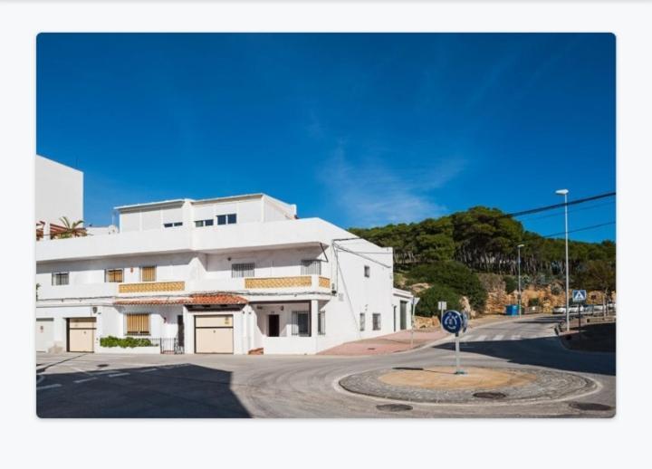 Casa Loli Apartment โกนิล เด ลาฟรอนเตรา ภายนอก รูปภาพ