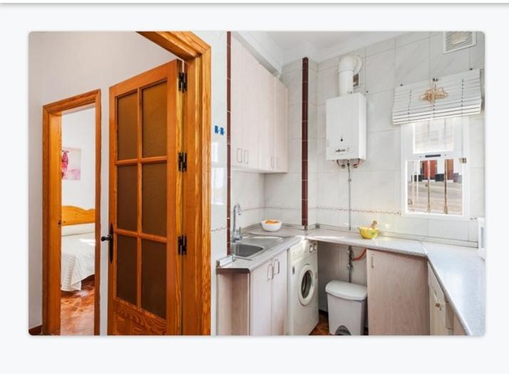 Casa Loli Apartment โกนิล เด ลาฟรอนเตรา ภายนอก รูปภาพ