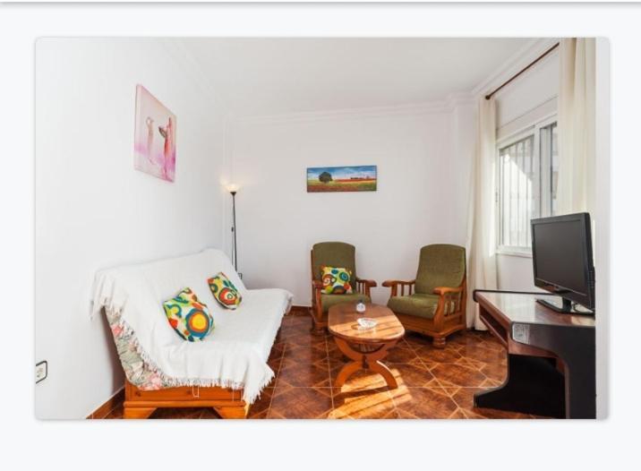 Casa Loli Apartment โกนิล เด ลาฟรอนเตรา ภายนอก รูปภาพ